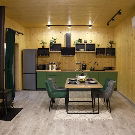 Greenhouse בקתה *