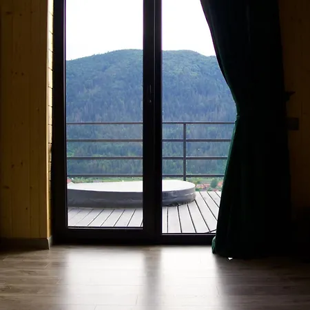 Greenhouse * Mizhhirya (Transcarpathia)